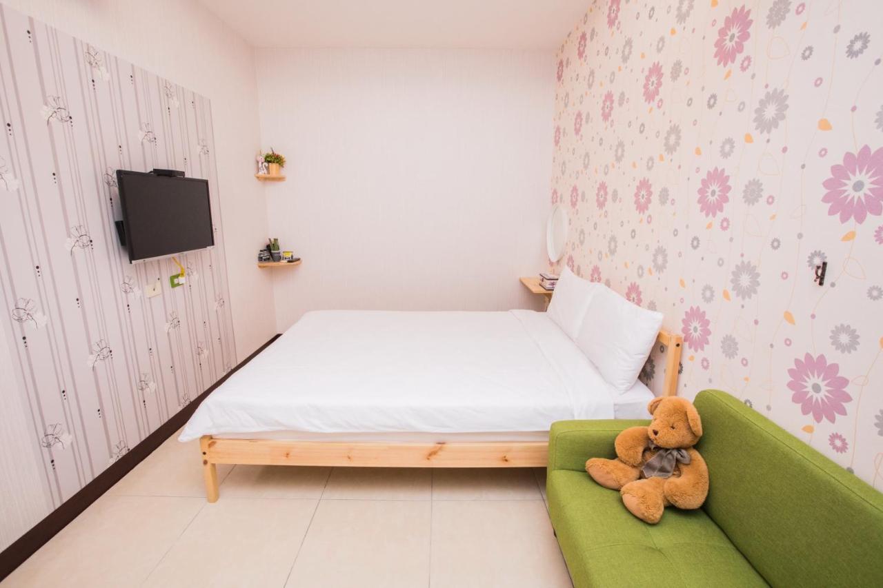 Snug-Nine Hotel Hengchun Exterior photo