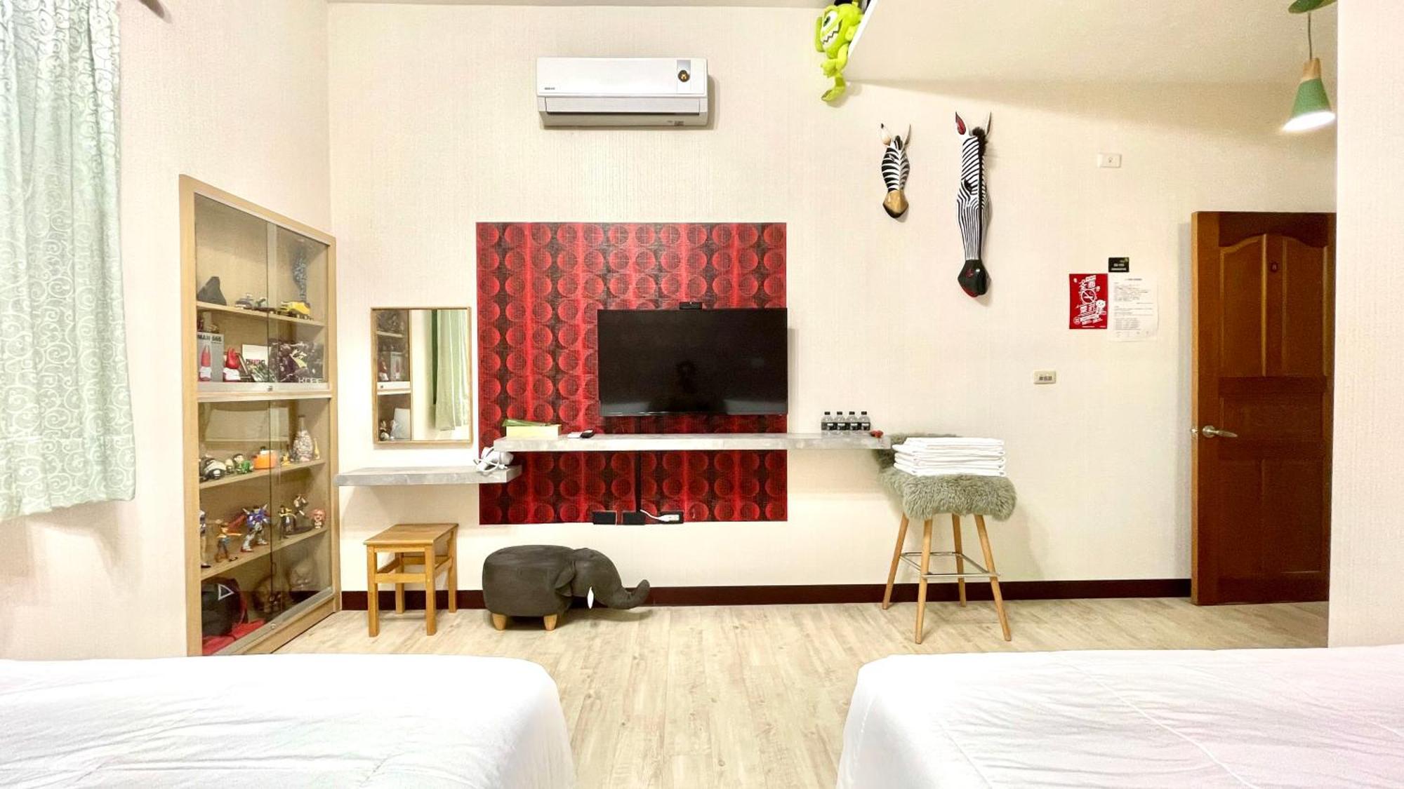 Snug-Nine Hotel Hengchun Exterior photo