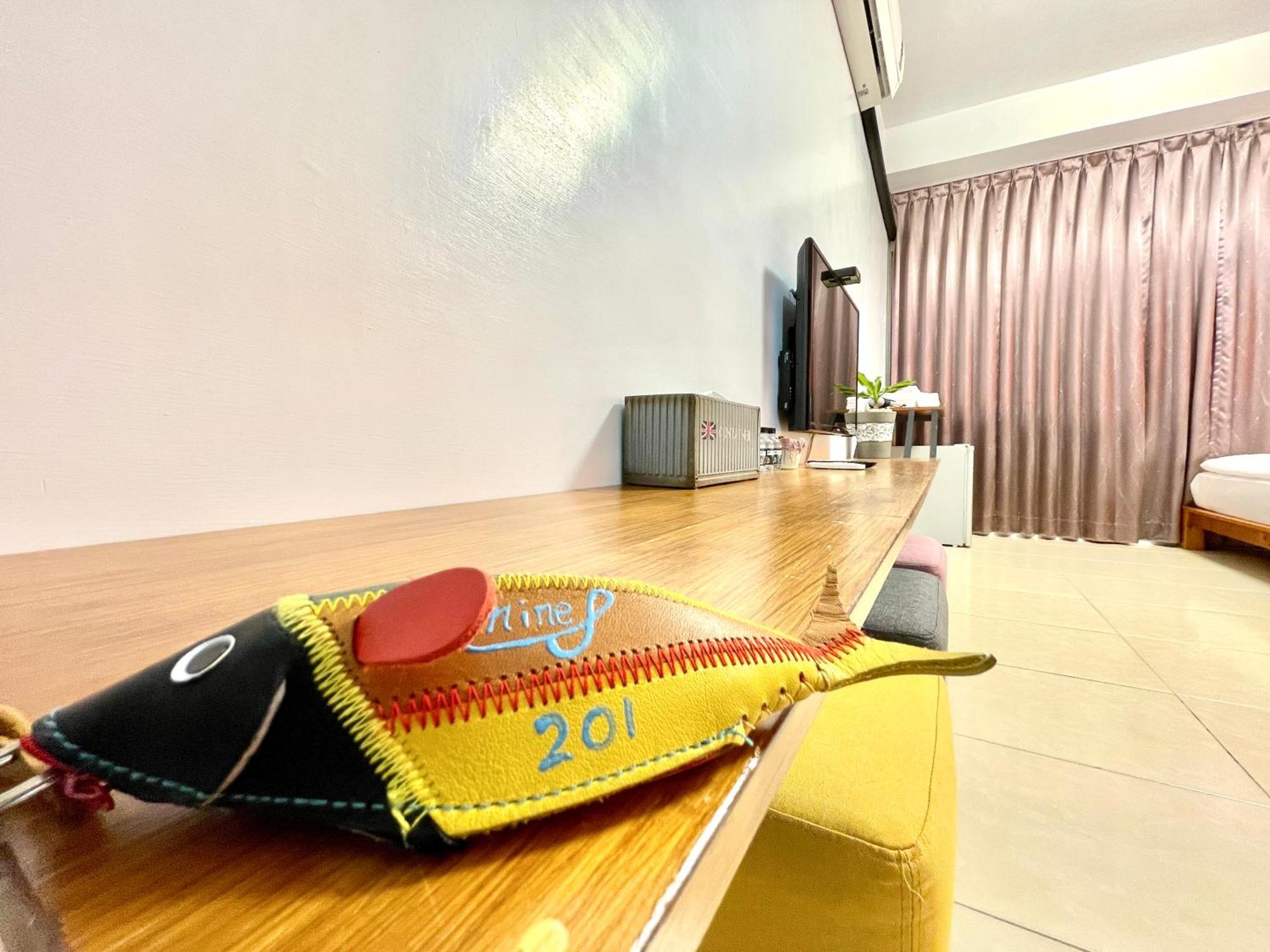 Snug-Nine Hotel Hengchun Exterior photo